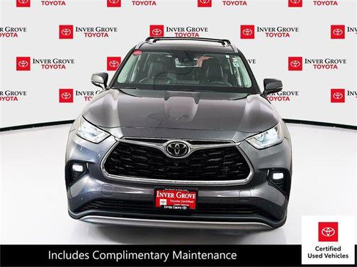 2022 Toyota Highlander Platinum
