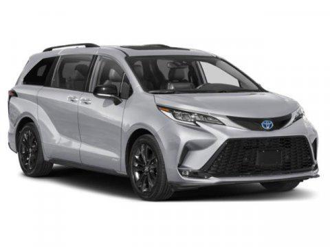 2022 Toyota Sienna XSE 7 Passenger