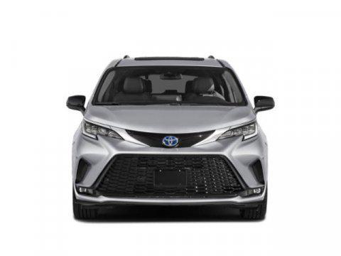 2022 Toyota Sienna XSE 7 Passenger