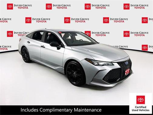 2022 Toyota Avalon Hybrid XSE