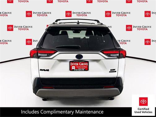 2022 Toyota RAV4 Hybrid SE