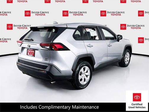 2024 Toyota RAV4 LE