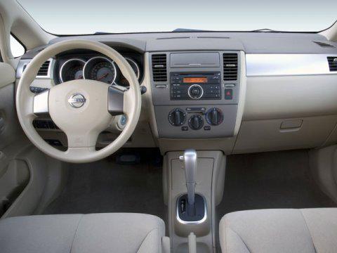 2008 Nissan Versa SL