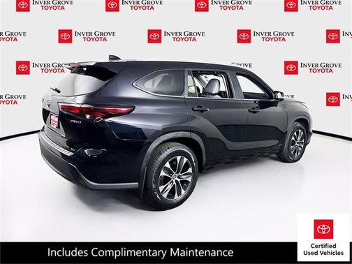 2024 Toyota Highlander Hybrid XLE