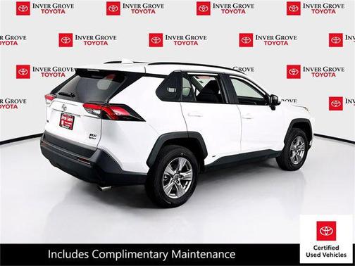 2025 Toyota RAV4 Hybrid XLE