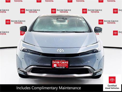 2025 Toyota Prius XLE