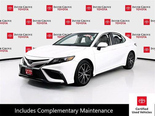 2022 Toyota Camry SE
