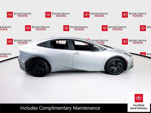 2024 Toyota Prius LE
