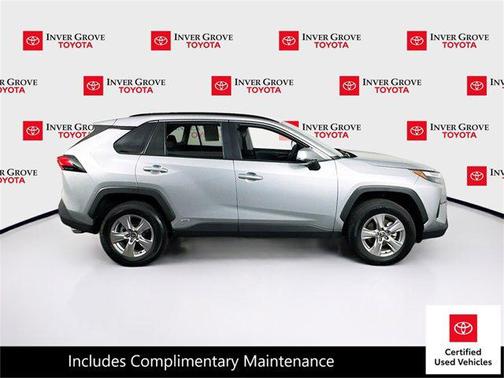 2025 Toyota RAV4 Hybrid XLE