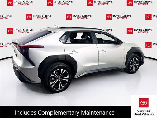 2024 Toyota bZ4X XLE