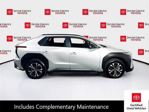 2024 Toyota bZ4X XLE