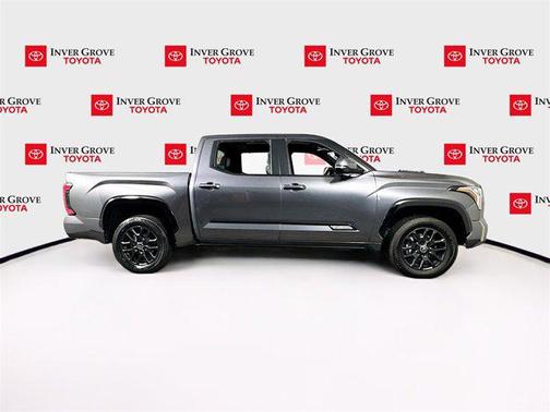 2024 Toyota Tundra Hybrid Platinum