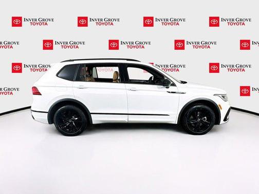 2024 Volkswagen Tiguan 2.0T SE R-Line Black 4MOTION