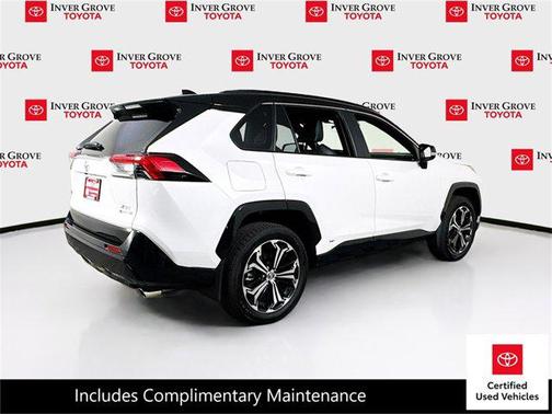 2025 Toyota RAV4 Hybrid SE