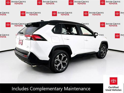 2025 Toyota RAV4 Hybrid SE