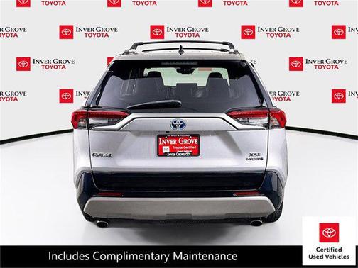 2023 Toyota RAV4 Hybrid SE