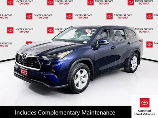 2022 Toyota Highlander LE