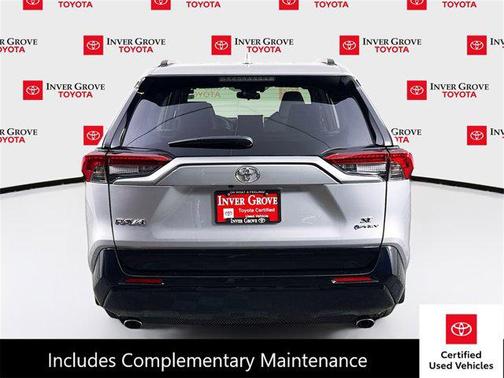 2025 Toyota RAV4 Hybrid SE