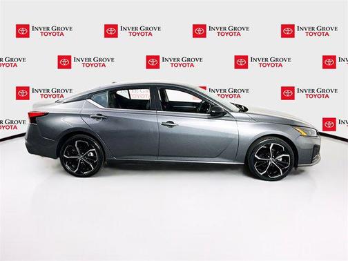 2024 Nissan Altima SR Intelligent AWD