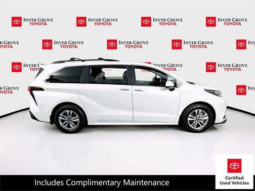 2026 Toyota Sienna XLE