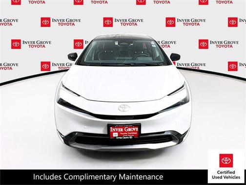 2025 Toyota Prius XLE