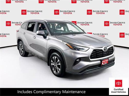 2025 Toyota Highlander XLE