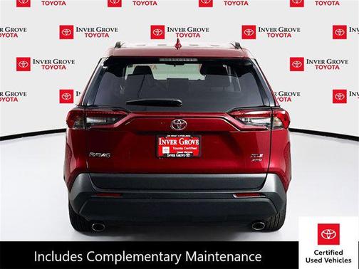 2022 Toyota RAV4 XLE