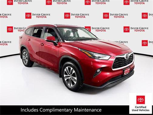 2025 Toyota Highlander XLE