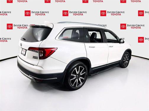 2019 Honda Pilot Touring 8-Passenger