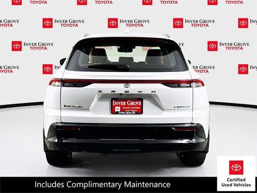 Oxygen White 2025 Toyota Crown Signia Limited