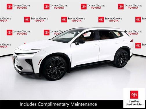 Oxygen White 2025 Toyota Crown Signia Limited