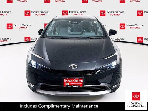 2025 Toyota Prius XLE