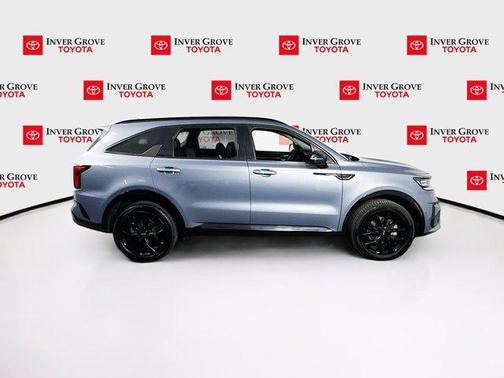 Everlasting Silver 2021 Kia Sorento SX