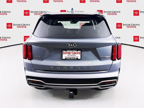 Everlasting Silver 2021 Kia Sorento SX