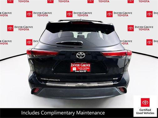 2022 Toyota Highlander L
