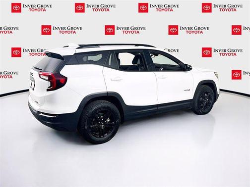 2024 GMC Terrain AWD AT4