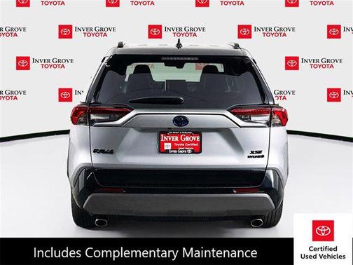 2021 Toyota RAV4 Hybrid SE