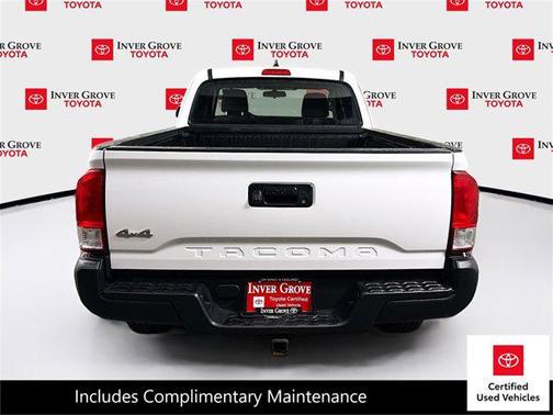 2017 Toyota Tacoma SR