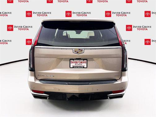 2022 Cadillac Escalade ESV Premium Luxury