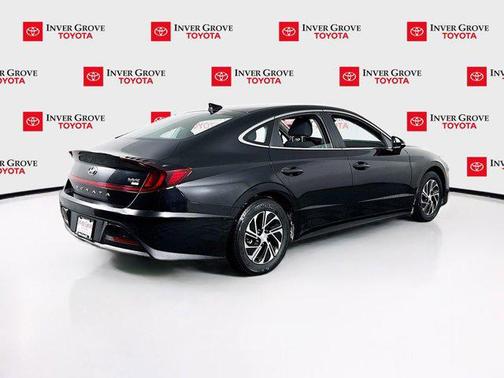 2023 Hyundai SONATA Hybrid Base