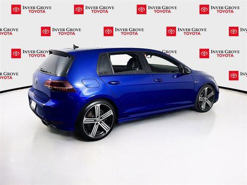 2015 Volkswagen Golf R 4-Door w/DCC & Navigation