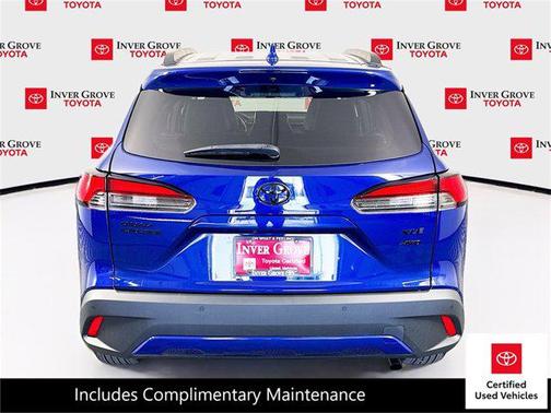 2024 Toyota Corolla Cross XLE