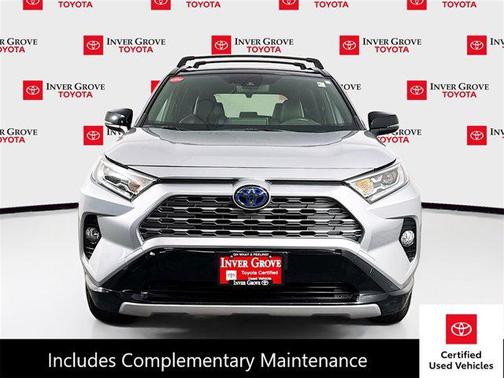 2020 Toyota RAV4 Hybrid SE