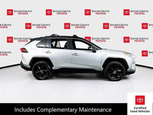 2020 Toyota RAV4 Hybrid SE