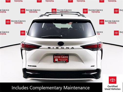 2025 Toyota Sienna XSE 7 Passenger
