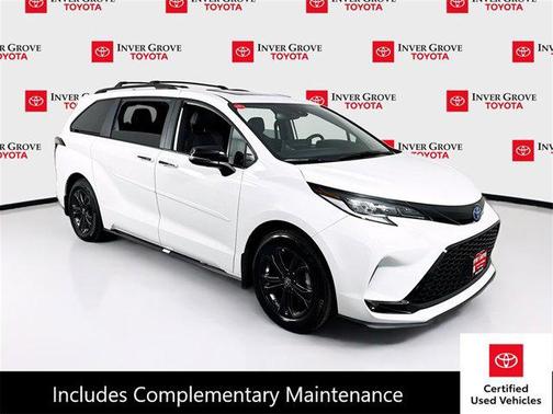 2025 Toyota Sienna XSE 7 Passenger