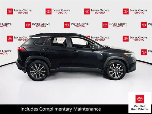 2022 Toyota Corolla Cross XLE