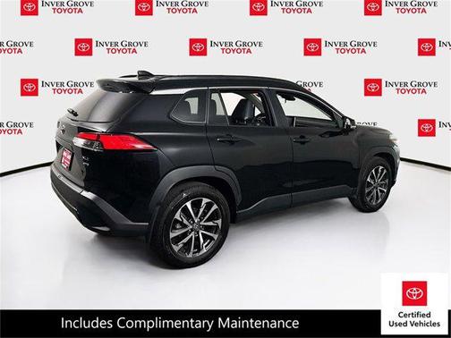 2022 Toyota Corolla Cross XLE