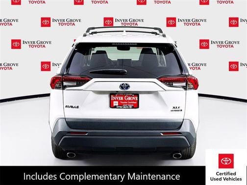 2021 Toyota RAV4 Hybrid XLE