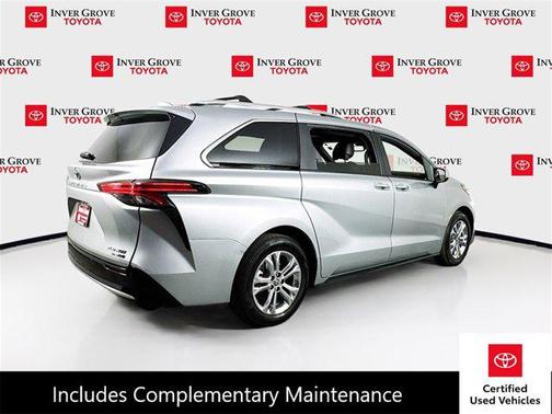 2023 Toyota Sienna Platinum 7 Passenger